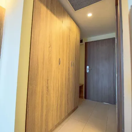 Piccadilly Hotel 3*