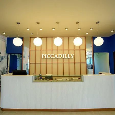 Piccadilly 마마이아
